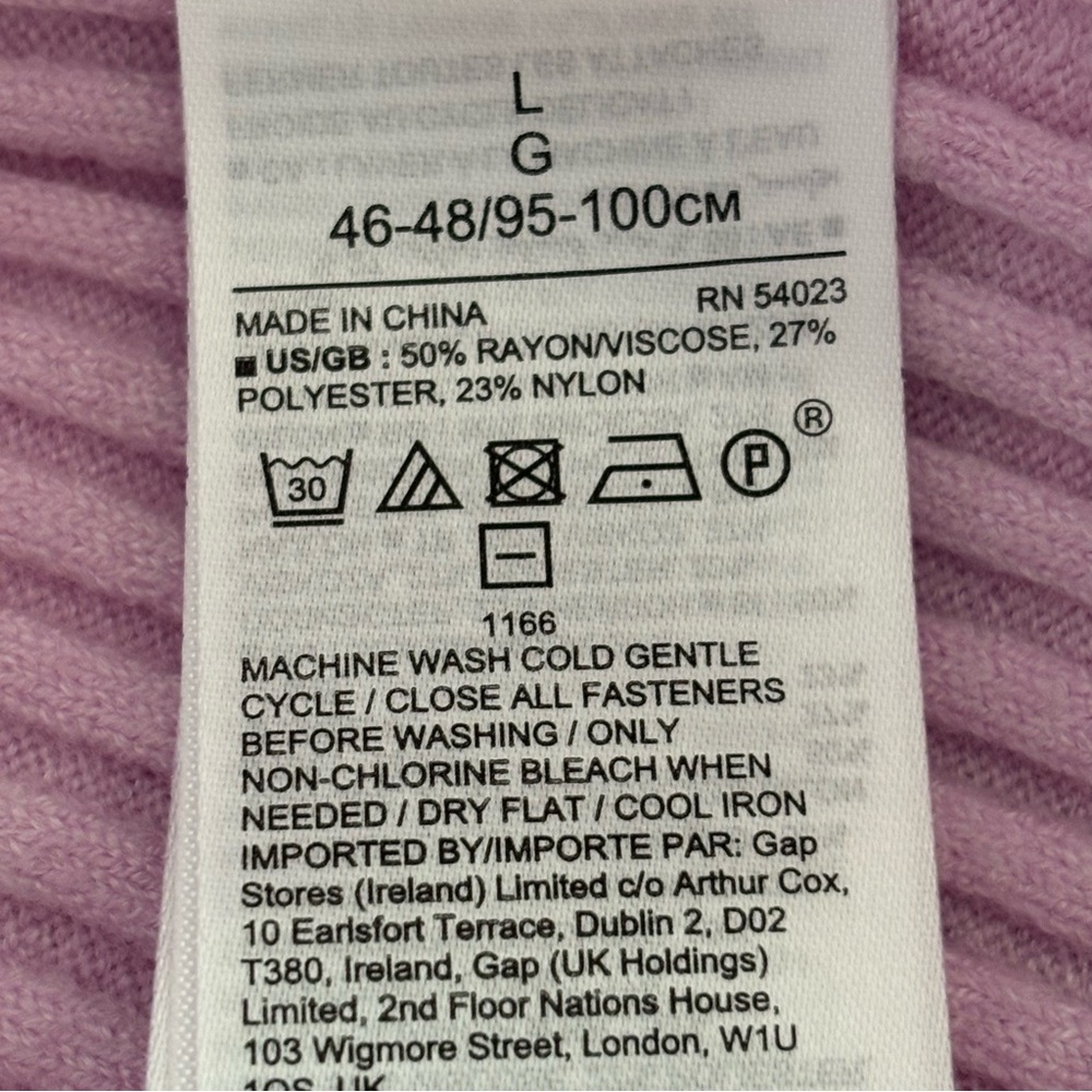 NWT, Banana Republic Lilac V-Neck Ribbed Button Down Cardigan Sweater, Size L - Picture 5 of 7